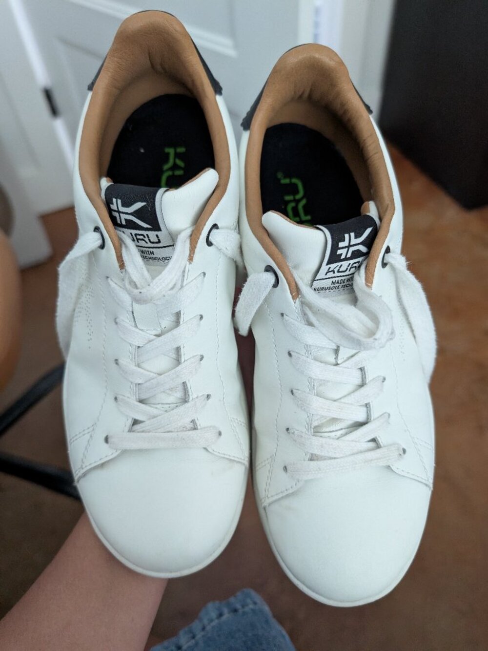 Kuru sneakers women's size 8